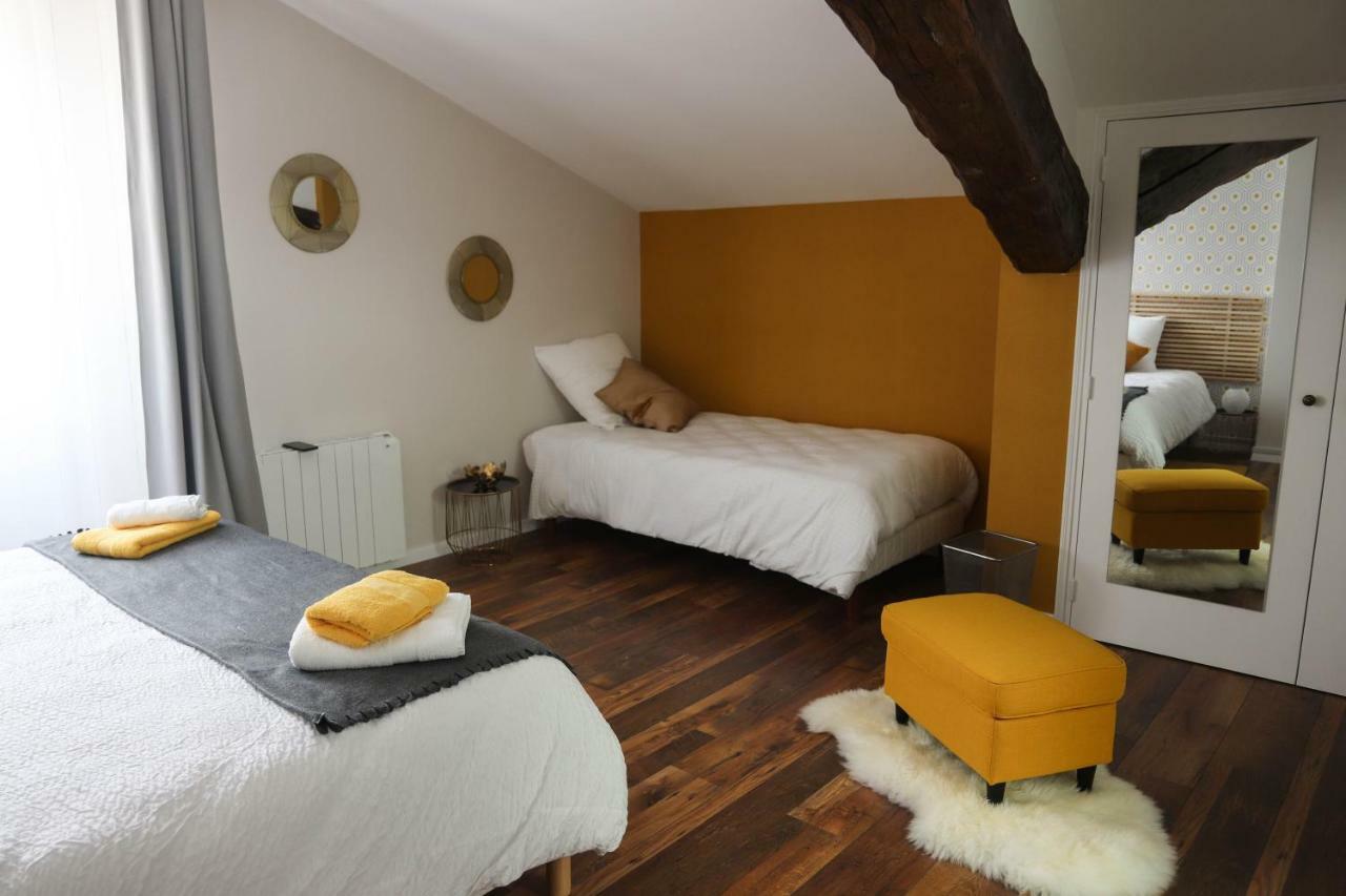 "Les Peyres" Hotel Lamothe-Landerron Bagian luar foto